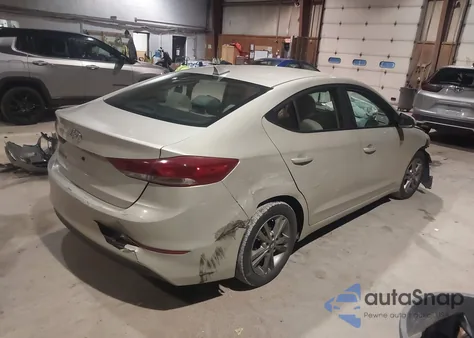 2017 Hyundai Elantra Se z USA, uszkodzony, nr VIN 5NPD84LF7HH130812